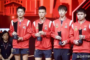 ?男子龙舟1000米决赛：中国队获得银牌